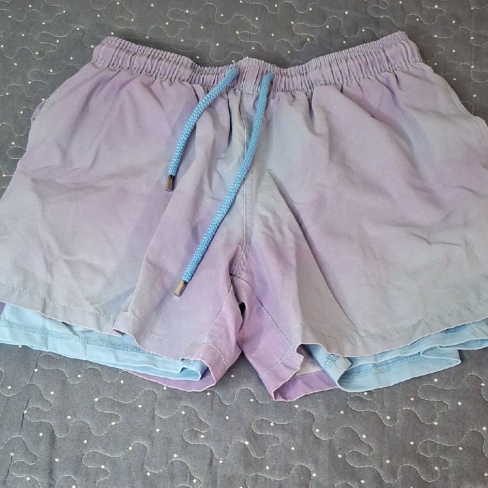 Capelle Women'sโOmbre Shorts size medium